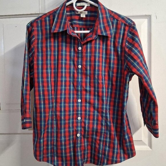 L.L. Bean Wrinkle-Free Red & Blue Plaid Button-Down Shirt Womens M - Picture 1 of 8